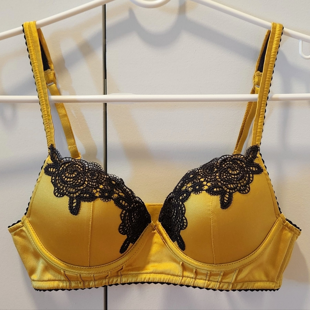 Elle Macpherson Casablanca Silk Push-up Bra